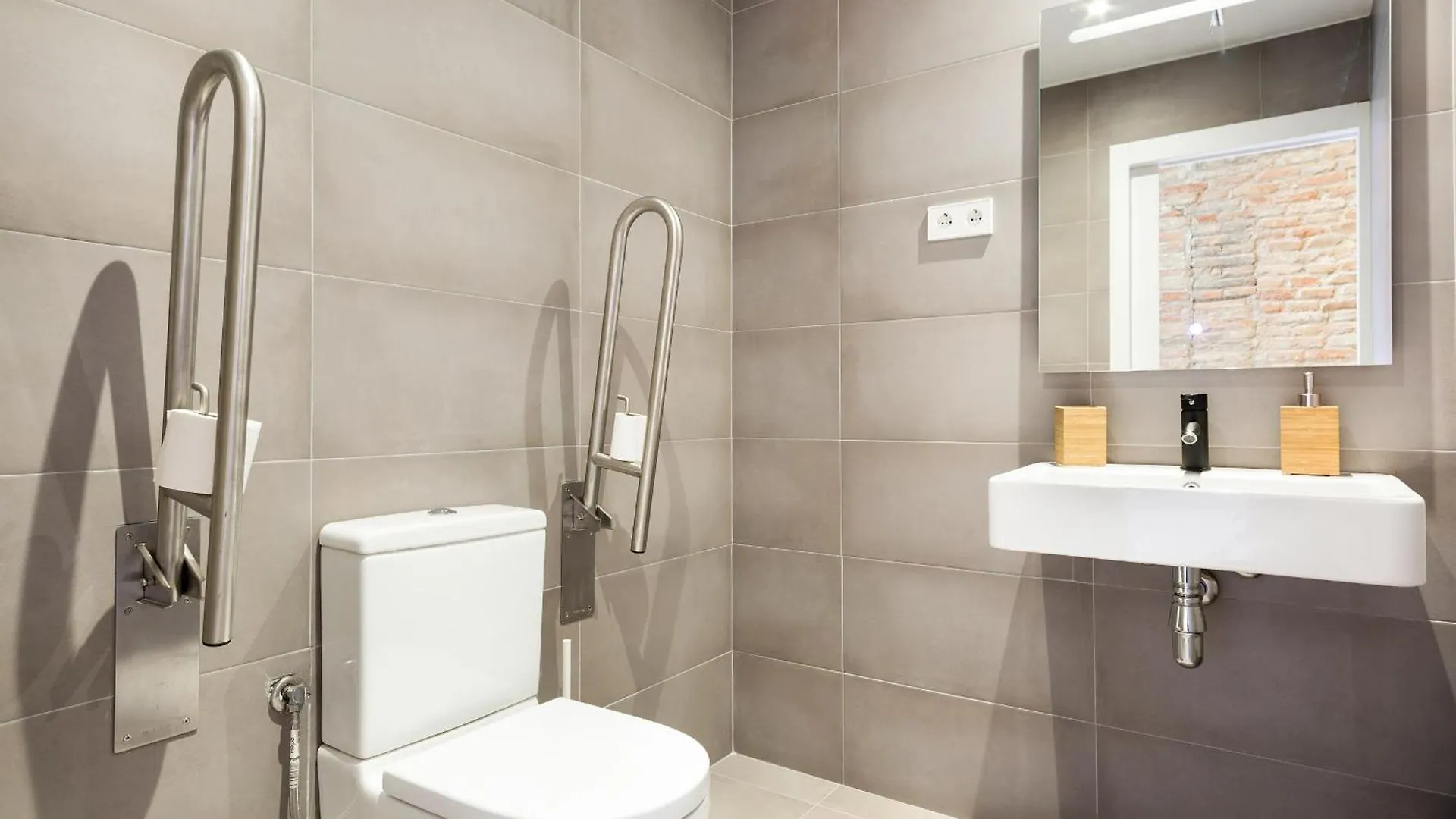 Arte Suites By Olala Homes L'Hospitalet de Llobregat Hotel